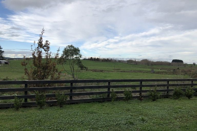 Photo of property in 11 Matau Close, Te Kauwhata, 3710