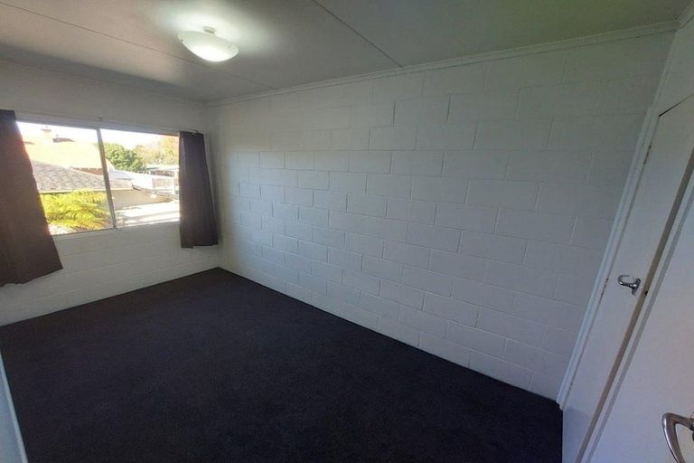 Photo of property in 9/869 Heaphy Terrace, Claudelands, Hamilton, 3214