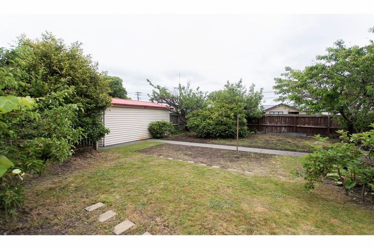 Photo of property in 101 Mcfaddens Road, St Albans, Christchurch, 8052