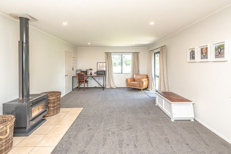 Photo of property in 73 Western Line, Brunswick, Whanganui, 4571