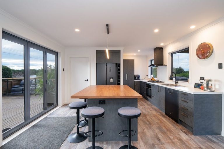 Photo of property in 16 Lorne Dacre Road, Lorneville, Invercargill, 9876