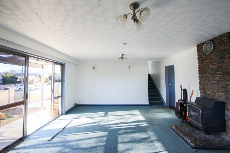 Photo of property in 22 Argyle Street, Weston, Oamaru, 9401