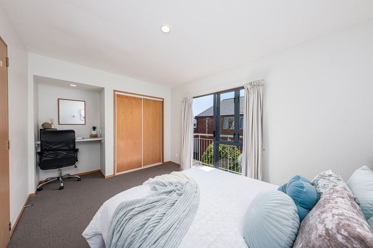 Photo of property in 40b Picton Avenue, Riccarton, Christchurch, 8011