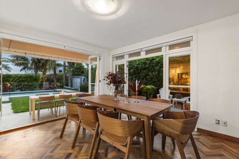 Photo of property in 194 Garnet Road, Westmere, Auckland, 1022
