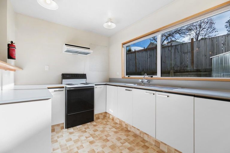 Photo of property in 10 Alta Place, Frankton, Queenstown, 9300