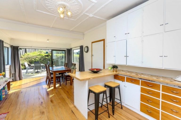 Photo of property in 692 Upland Road, Egmont Village, New Plymouth, 4372