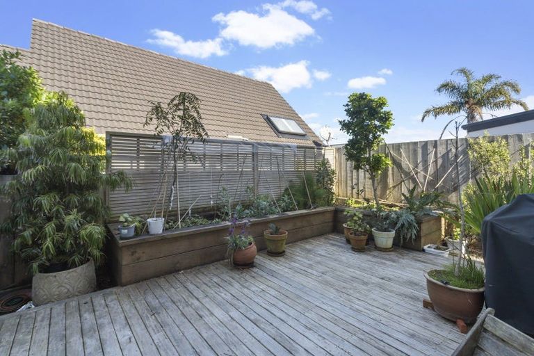 Photo of property in 5b Northboro Road, Hauraki, Auckland, 0622