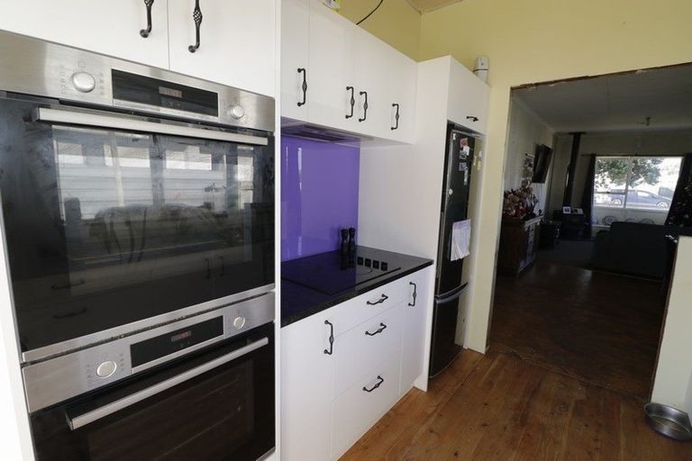 Photo of property in 219 Puriri Street, Castlecliff, Whanganui, 4501