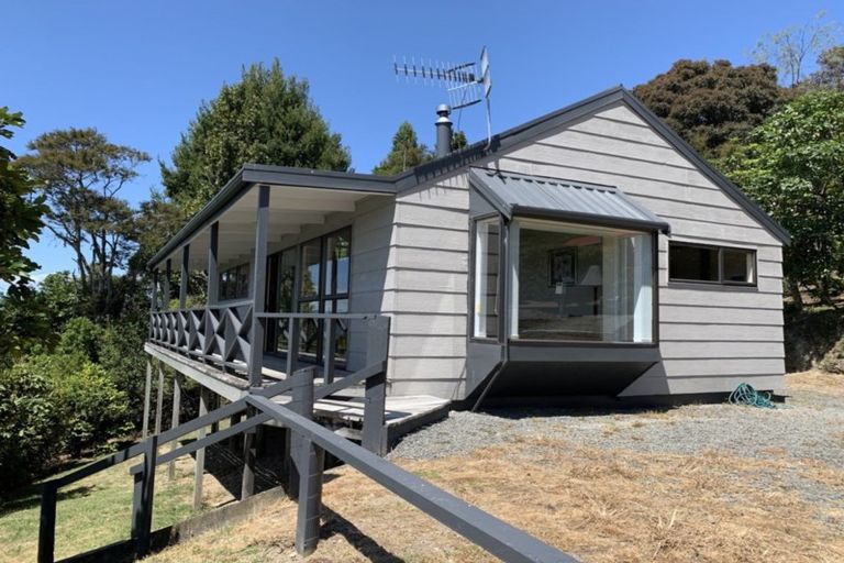 Photo of property in 59 Hauraki Terrace, Pukawa Bay, Turangi, 3381