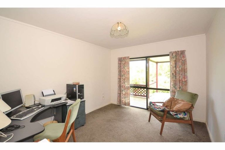 Photo of property in 68 Wiroa Road, Kerikeri, 0293