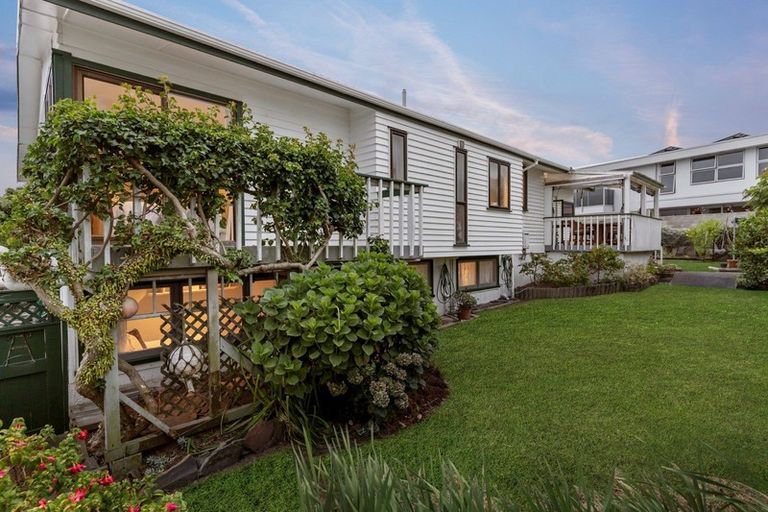 Photo of property in 156 Oceanbeach Road, Mount Maunganui, 3116