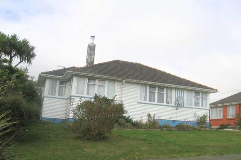 Photo of property in 6 Maher Place, Ranui, Porirua, 5024