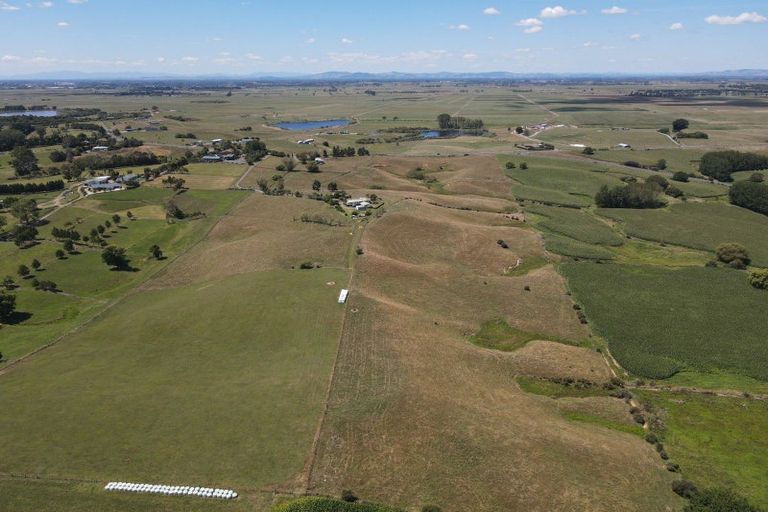 Photo of property in 816 Tuhikaramea Road, Ngahinapouri, Hamilton, 3290