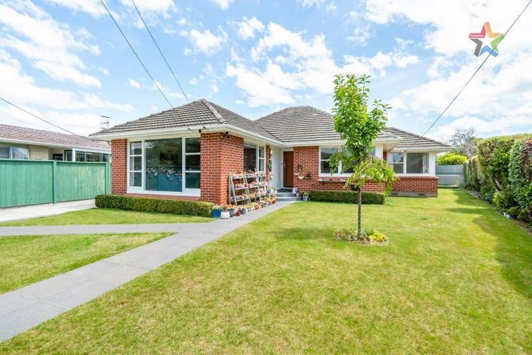 Photo of property in 6 Barraud Street, Avalon, Lower Hutt, 5011