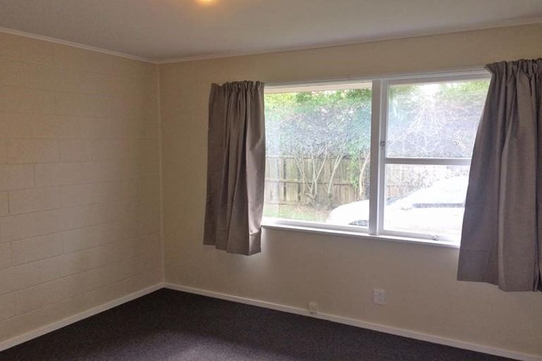 Photo of property in 3-5 Carbine Road, Mount Wellington, Auckland, 1060