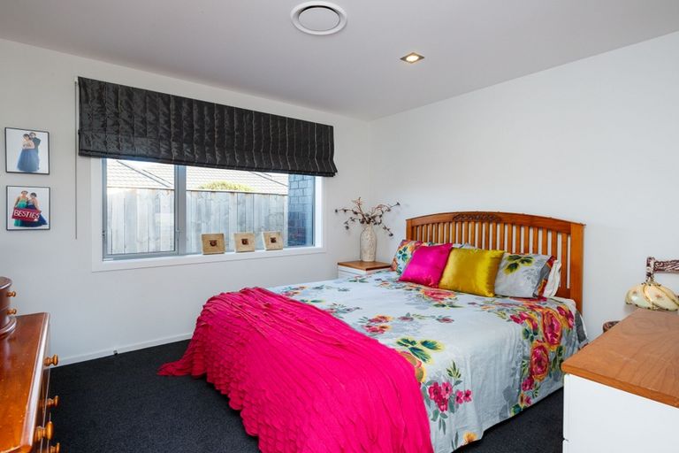 Photo of property in 53 Rodeo Drive, Kelvin Grove, Palmerston North, 4414