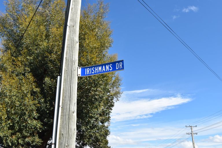 Photo of property in 4 Irishman Drive, Twizel, 7901