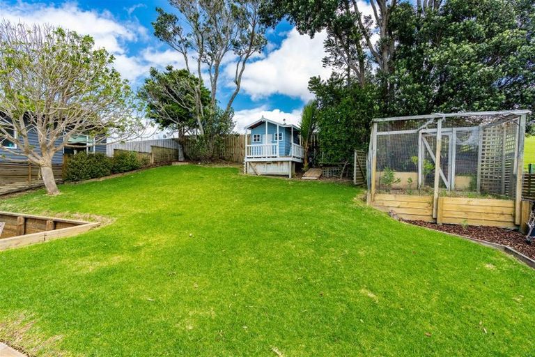 Photo of property in 44 Saint Anne Road, Waipu, 0582