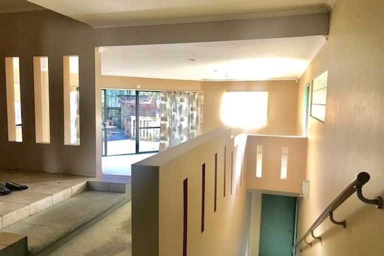 Photo of property in 39 Makora Road, Massey, Auckland, 0614