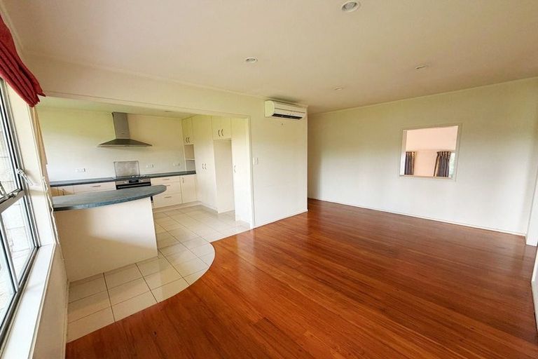 Photo of property in 77 Coronation Road, Hillcrest, Auckland, 0627