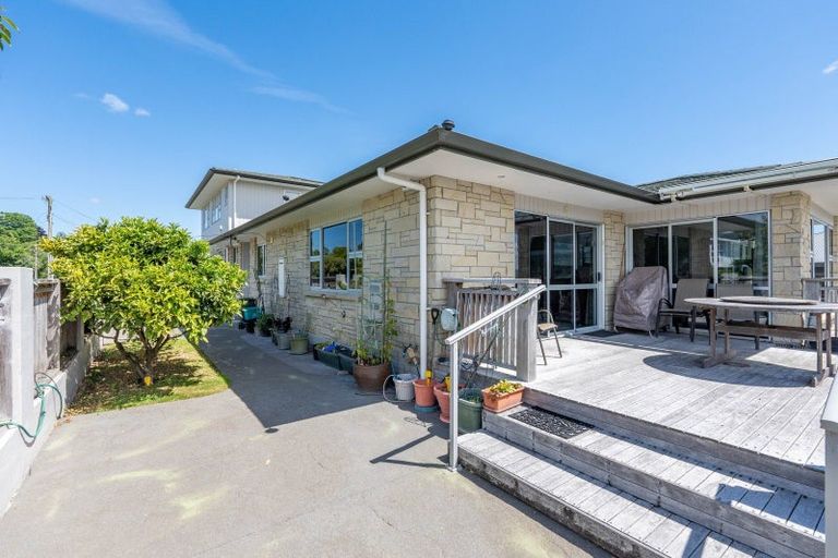 Photo of property in 43 Ngamotu Road, Hilltop, Taupo, 3330