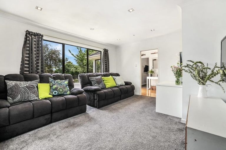 Photo of property in 6 Curletts Road, Sockburn, Christchurch, 8042