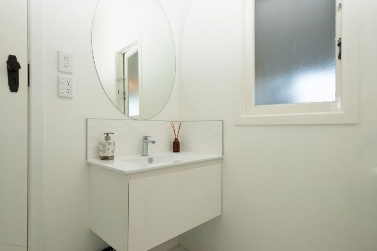 Photo of property in 8a Kowhai Street, Tauranga South, Tauranga, 3112