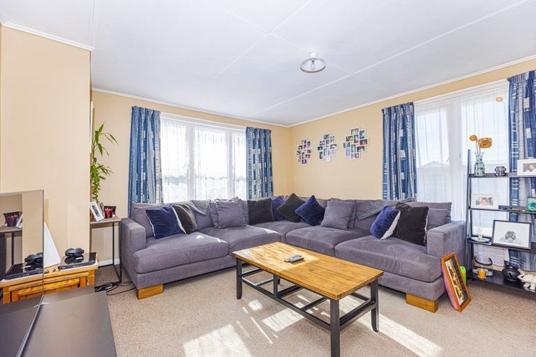 Photo of property in 1 Cornfoot Street, Castlecliff, Whanganui, 4501