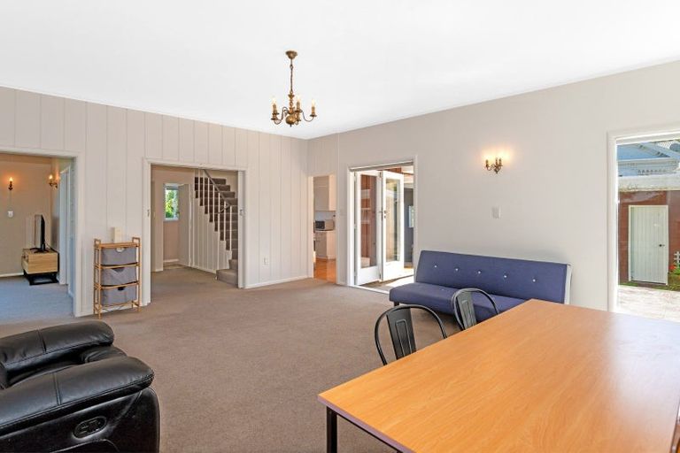 Photo of property in 24 Hill Road, Whataupoko, Gisborne, 4010
