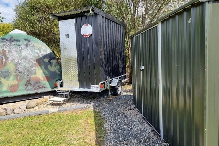 Photo of property in 142 Rangatira Drive, Mangakino, 3421