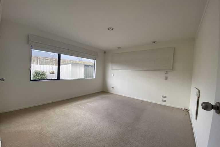 Photo of property in 2/90 Nile Road, Milford, Auckland, 0620
