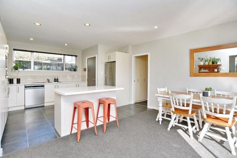 Photo of property in 9 Coates Place, Rangiora, 7400