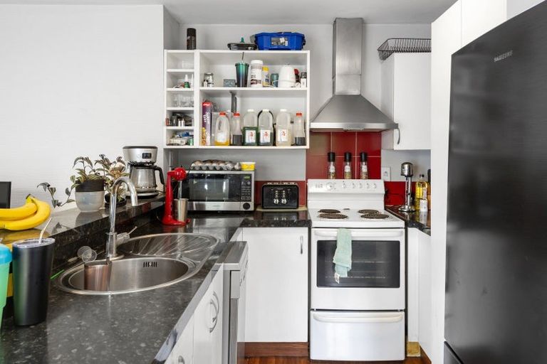 Photo of property in 2/726 Main North Road, Belfast, Christchurch, 8051