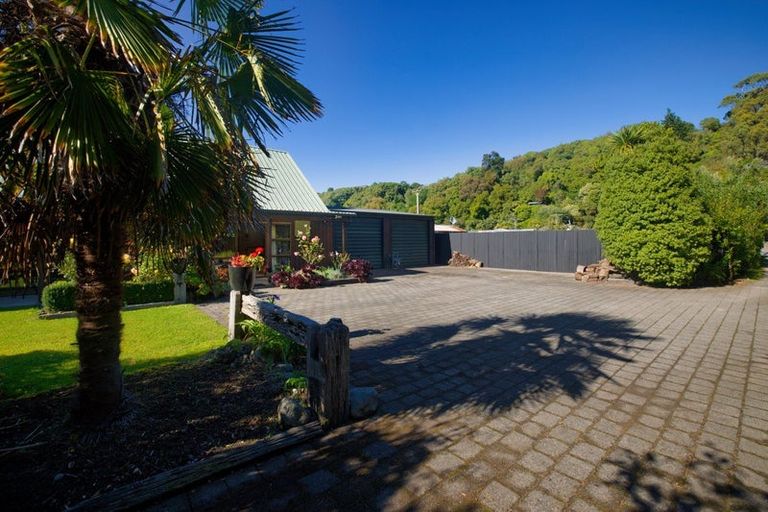 Photo of property in 61 Torquay Street, Kaikoura, 7300