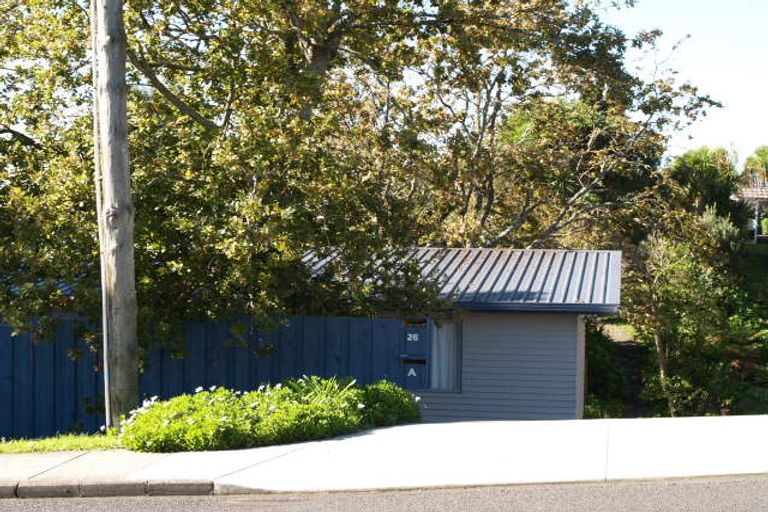 Photo of property in 26 Granger Road, Cockle Bay, Auckland, 2014