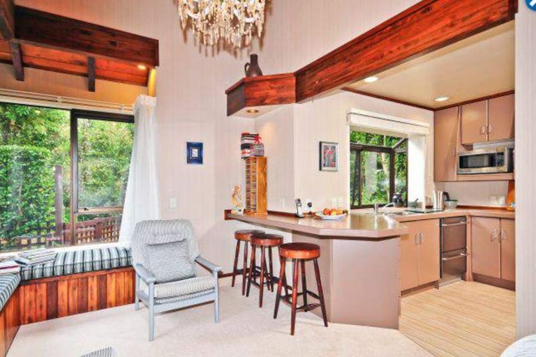 Photo of property in 23 Kensington Place, Fairfield, Hamilton, 3214