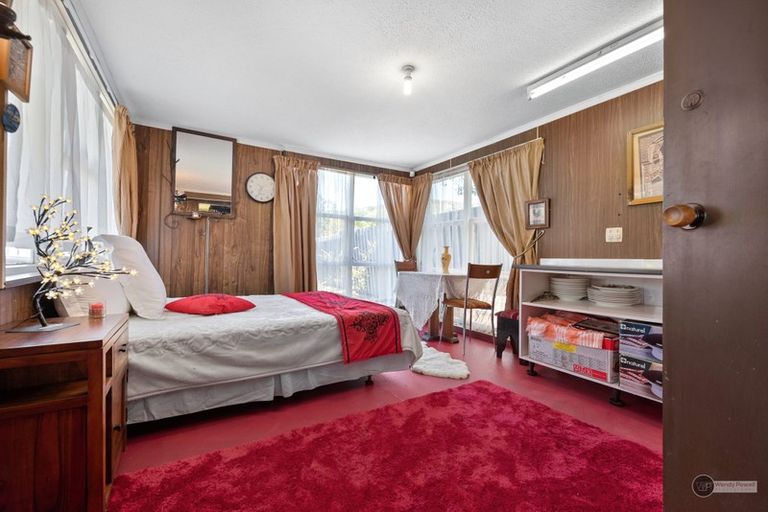 Photo of property in 98 Longfellow Street, Trentham, Upper Hutt, 5018