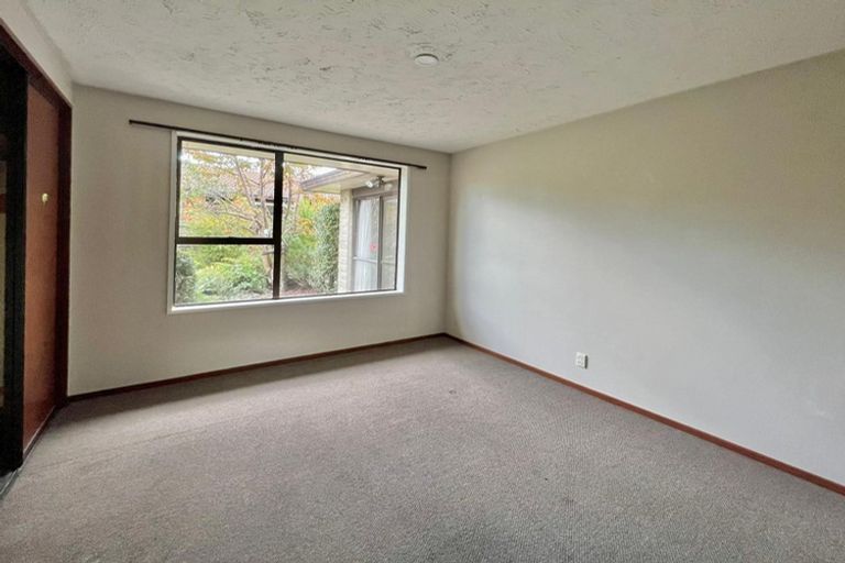 Photo of property in 9 Montclare Avenue, Ilam, Christchurch, 8041