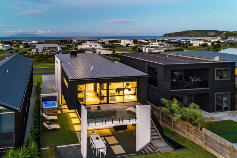 Photo of property in 46 Mangatawhiri Road, Omaha, Warkworth, 0986