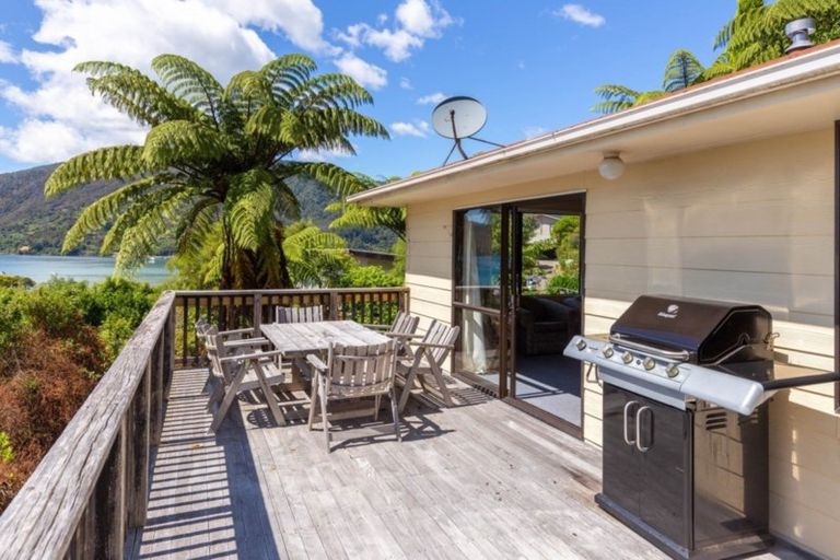 Photo of property in 20 Tirimoana Terrace, Anakiwa, Linkwater, 7281