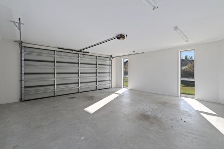 Photo of property in 2 Banbury Terrace, Lower Shotover, Queenstown, 9304