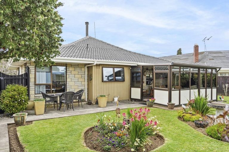 Photo of property in 108 Thornton Road, Cambridge, 3434