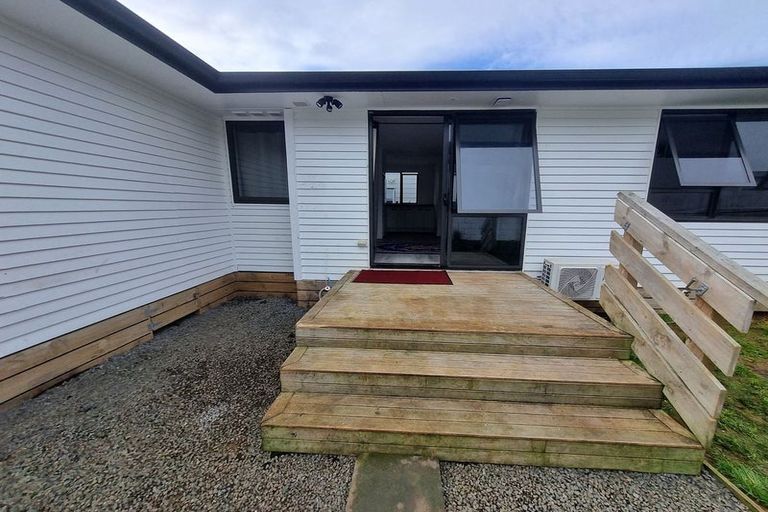 Photo of property in 2 Arnhem Place, Pukekohe, 2120