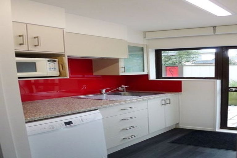 Photo of property in 4/267 Oceanbeach Road, Mount Maunganui, 3116