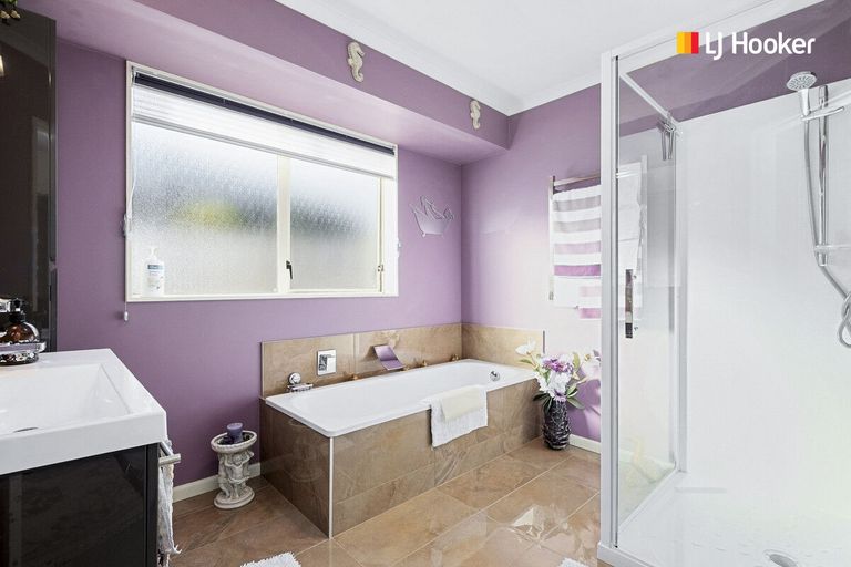 Photo of property in 139 Hagart-alexander Drive, Mosgiel, 9024