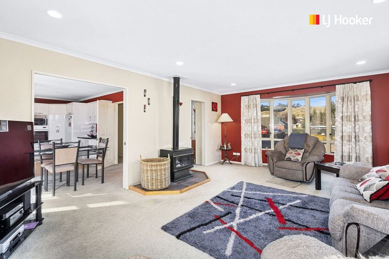 Photo of property in 139 Hagart-alexander Drive, Mosgiel, 9024