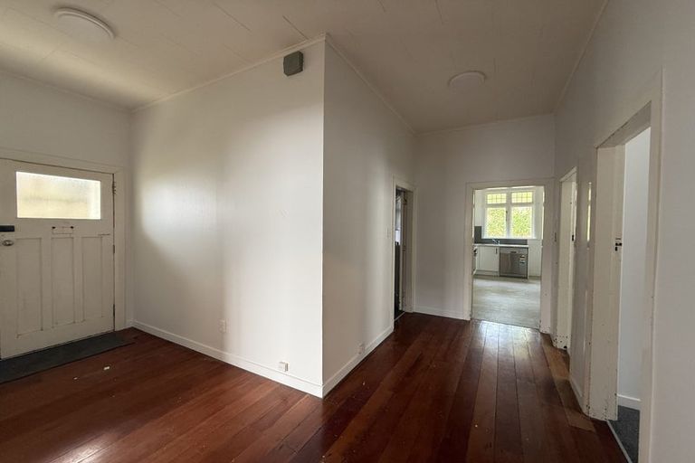 Photo of property in 161 Ohiro Road, Brooklyn, Wellington, 6021