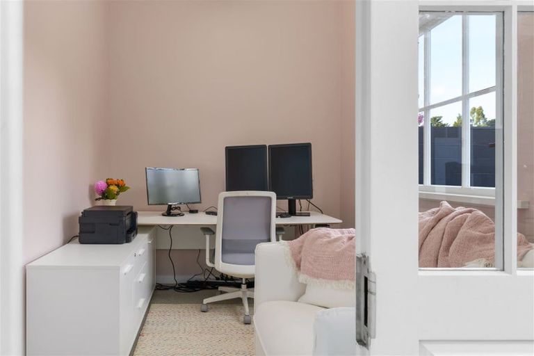 Photo of property in 134 River Road, Hamilton East, Hamilton, 3216