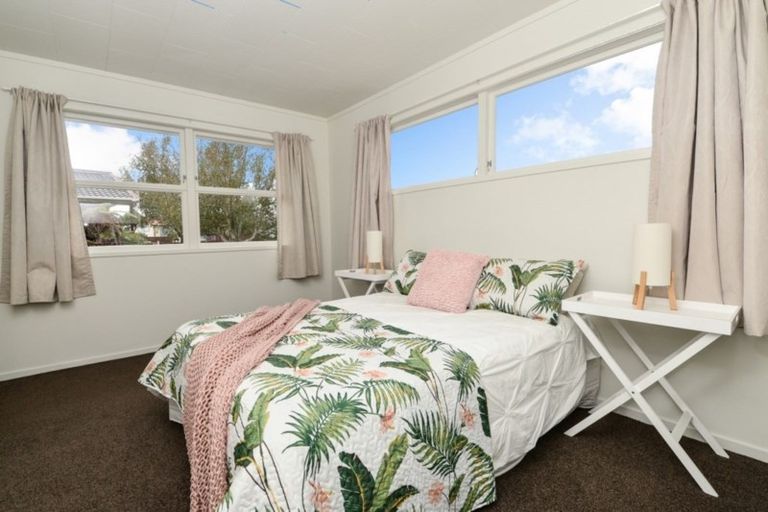 Photo of property in 11 Marion Place, Deanwell, Hamilton, 3206