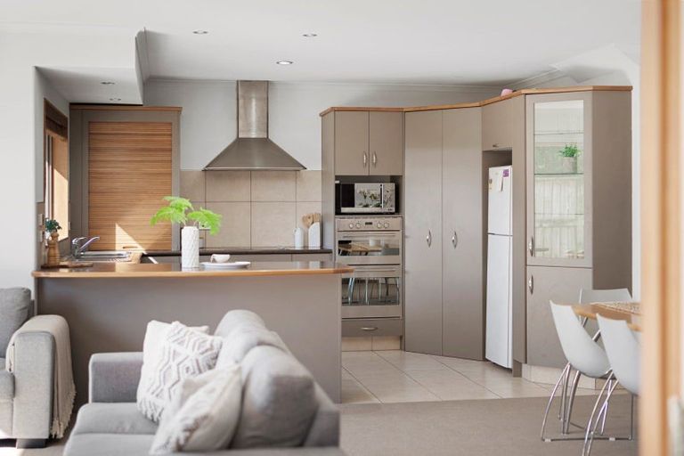 Photo of property in 5 Shire Place, Papamoa Beach, Papamoa, 3118